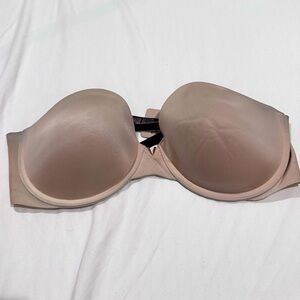Victoria Secret Strapless Bra